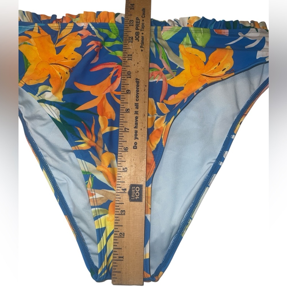 NWOT Blue, orange & Yellow Bikini Bottom Swimsuit bottoms Waist 30” ruffle waist